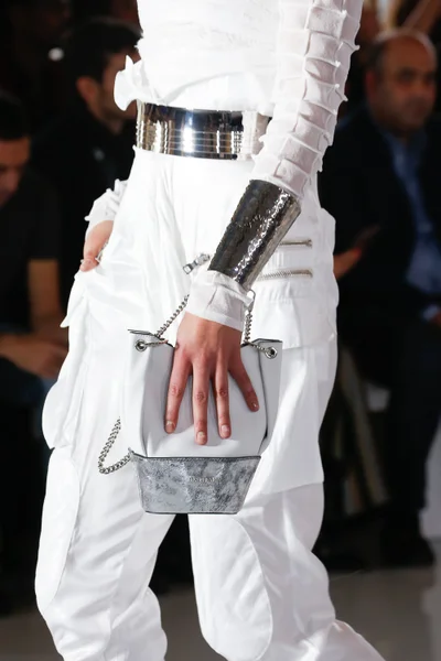 Look 31
